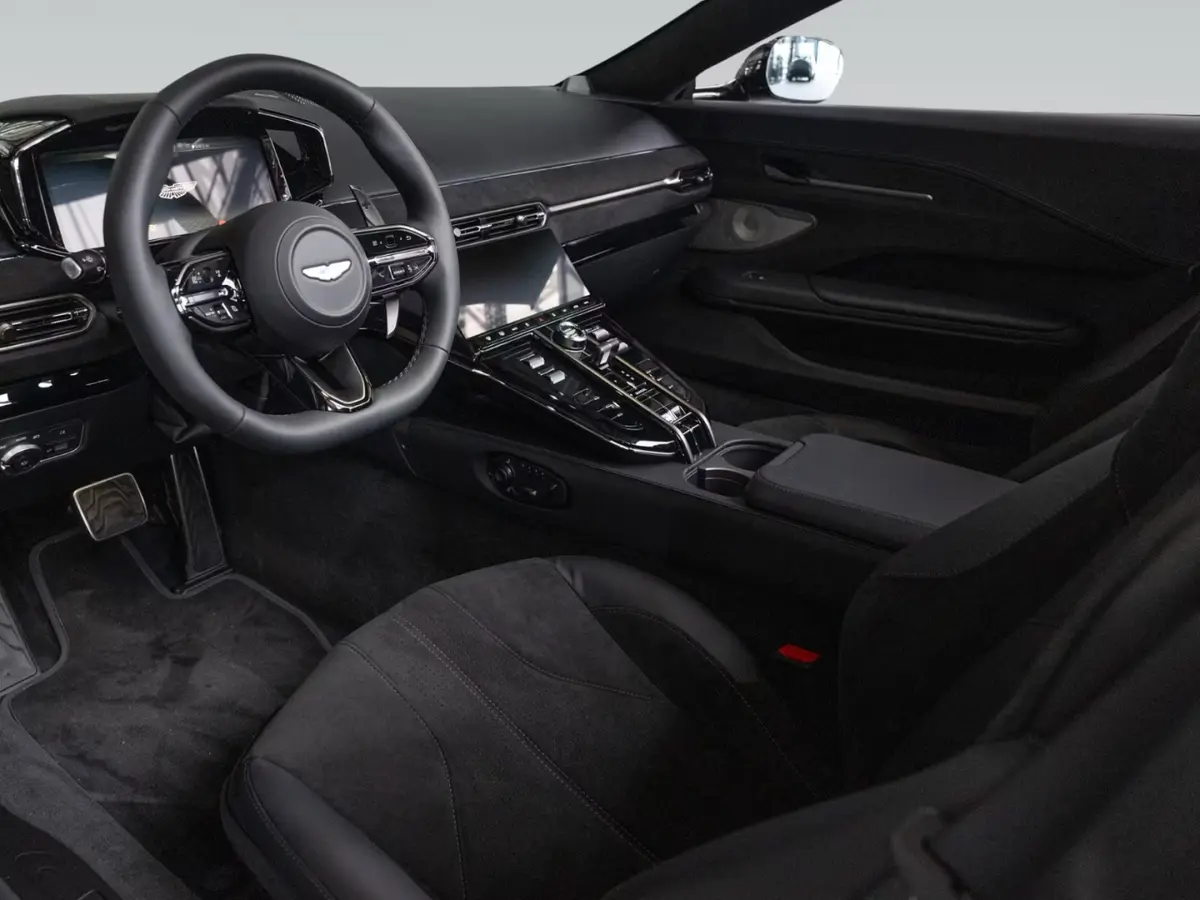 Aston Martin Vantage V8 Spider 2026, front view — Ibiza Luxury Car Rental, Ibiza. Aston Martin Vantage V8 Spider in Ibiza An Aston Martin Vantage V8 Spider rental in Ibiza…