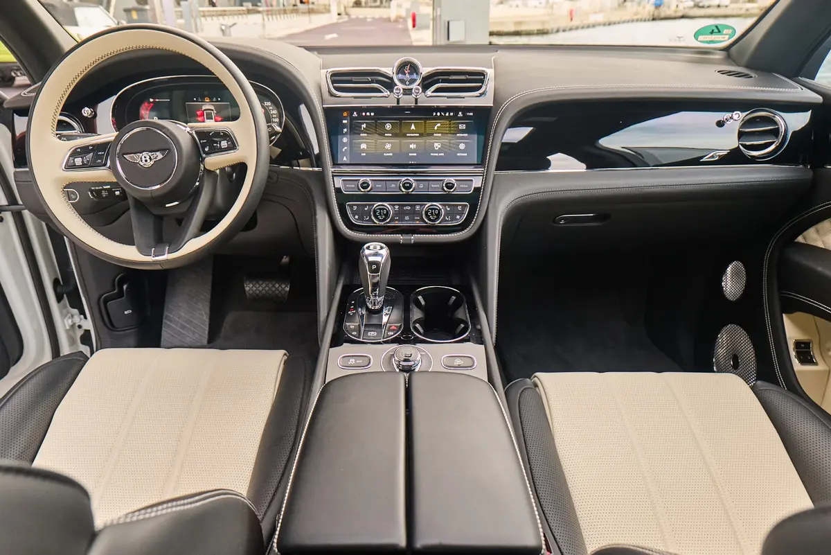 Bentley Bentayga V8-S 2024, dashboard — Ibiza Luxury Car Rental, Ibiza