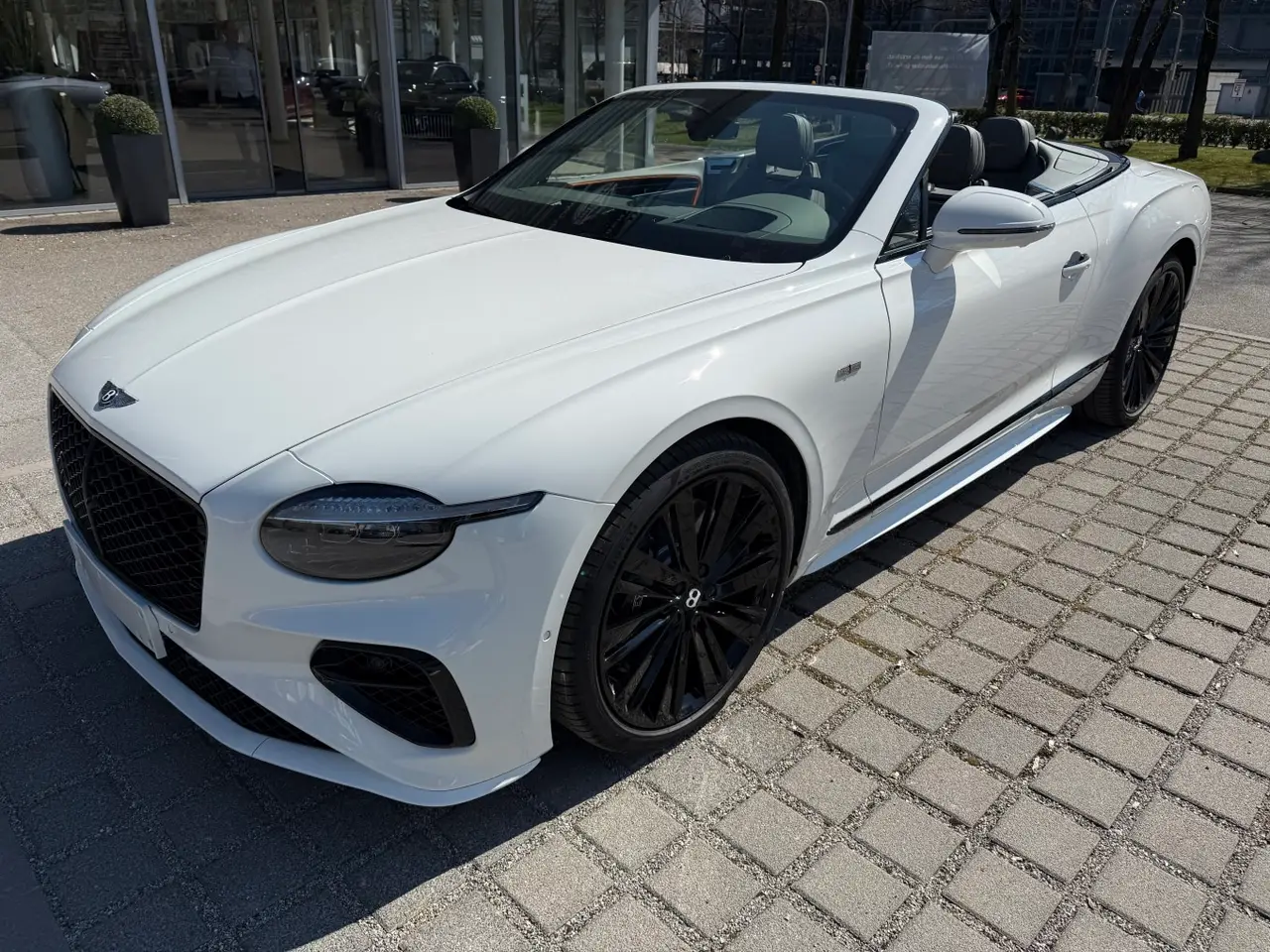Bentley Continental GTC Speed 2025, dashboard — Ibiza Luxury Car Rental, Ibiza. Bentley Continental GTC Speed in Ibiza A Bentley Continental GTC Speed rental in Ibiza…