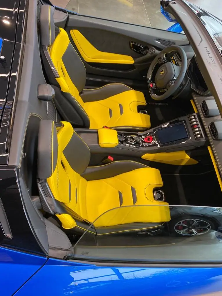 Lamborghini Huracan Evo Spyder 2022, exterior — Ibiza Luxury Car Rental, Ibiza. Lamborghini Huracan Evo Spyder in Ibiza A Lamborghini Huracan Evo Spyder rental in Ibiza…