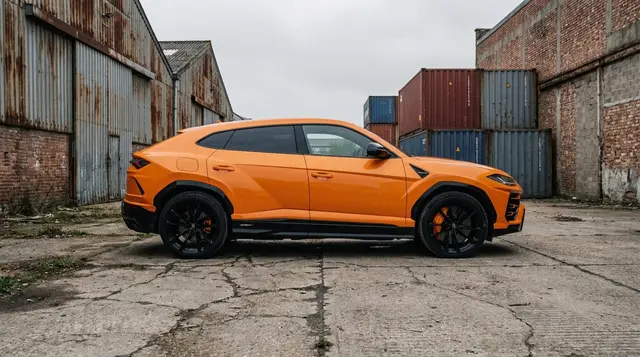 Lamborghini Urus S 2024 — Ibiza Luxury Car Rental, Ибица