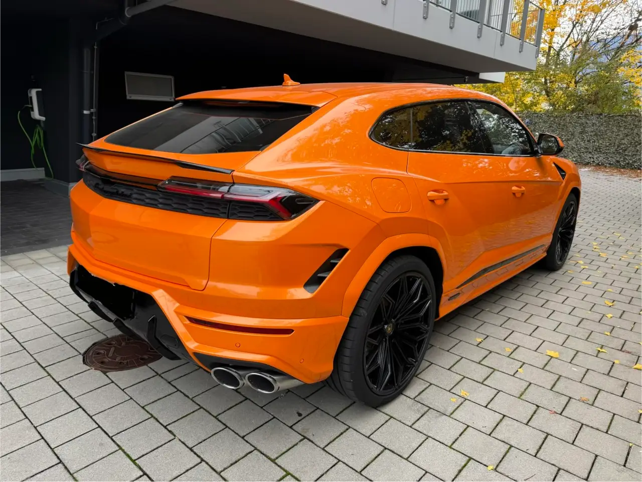 Lamborghini URUS SE 2025, front view — Ibiza Luxury Car Rental, Ibiza. Lamborghini URUS SE in Ibiza A Lamborghini URUS SE hire in Ibiza delivers 800 horsepower…