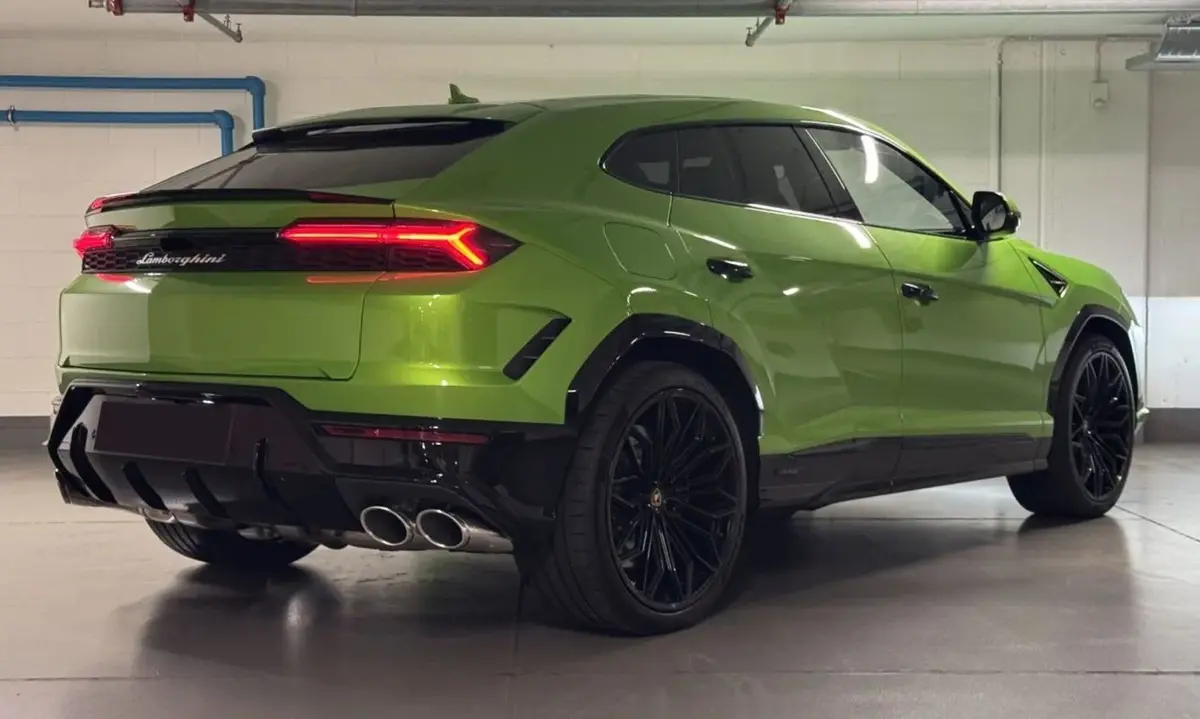 Lamborghini Urus SE 2026, front view — Ibiza Luxury Car Rental, Ibiza. Lamborghini Urus SE in Ibiza A Lamborghini Urus SE hire in Ibiza delivers 800 horsepower…