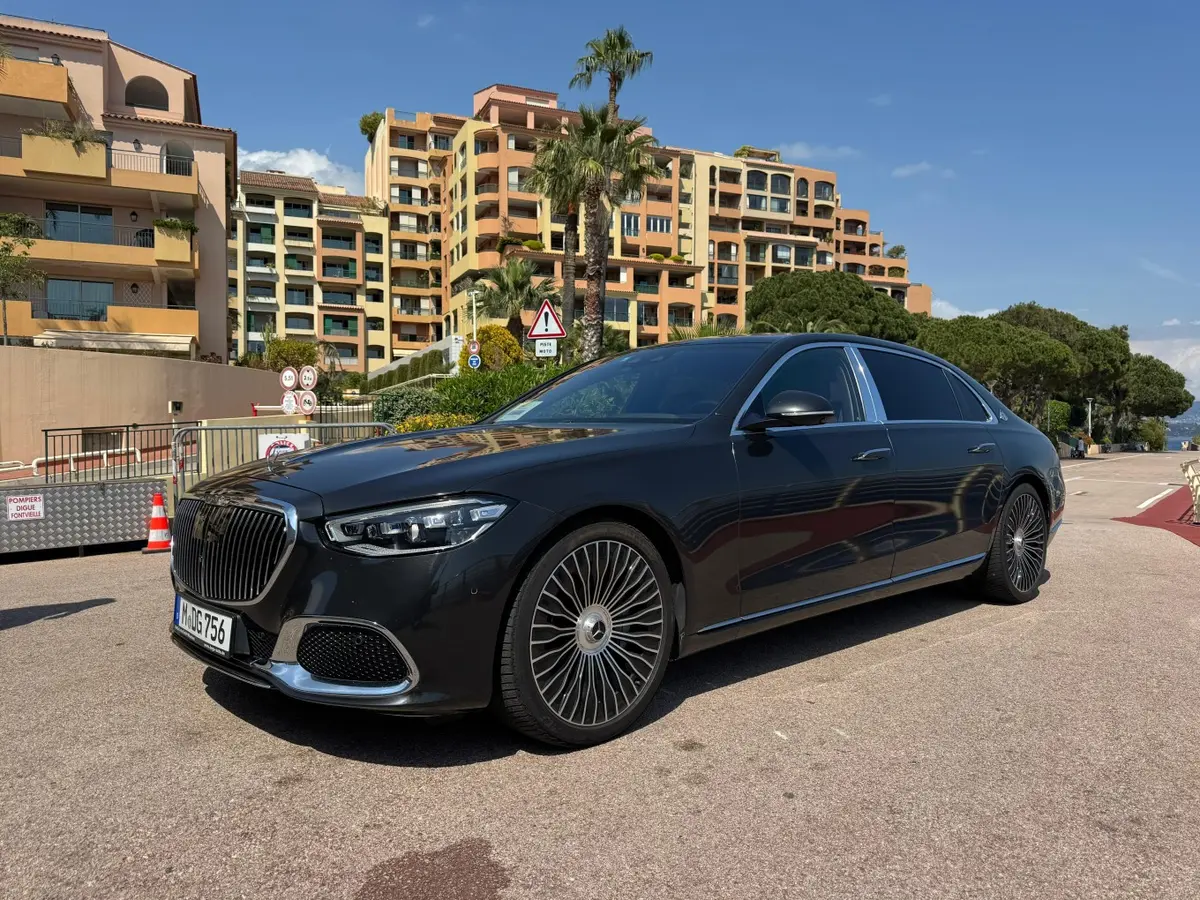 Maybach S580 2023, tableau de bord — Ibiza Luxury Car Rental, Ibiza