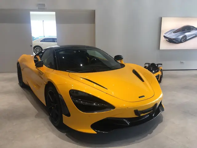 McLaren 720S Spider 2022 — Ibiza Luxury Car Rental, Ибица