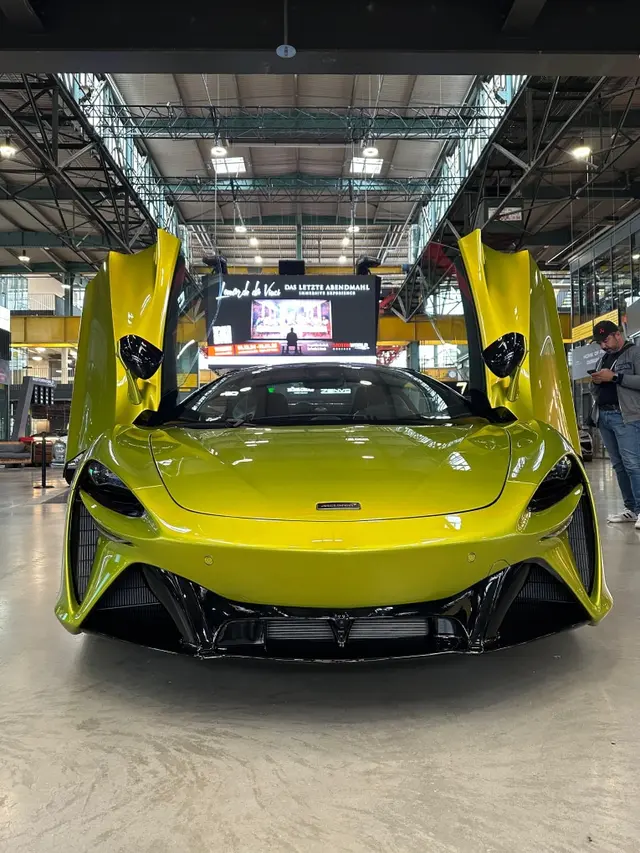 McLaren Artura Spider 2024 — Ibiza Luxury Car Rental, Ибица