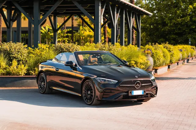 Mercedes Benz CLE 300 Cabriolet AMG Premium 2025 — Ibiza Luxury Car Rental, Ибица