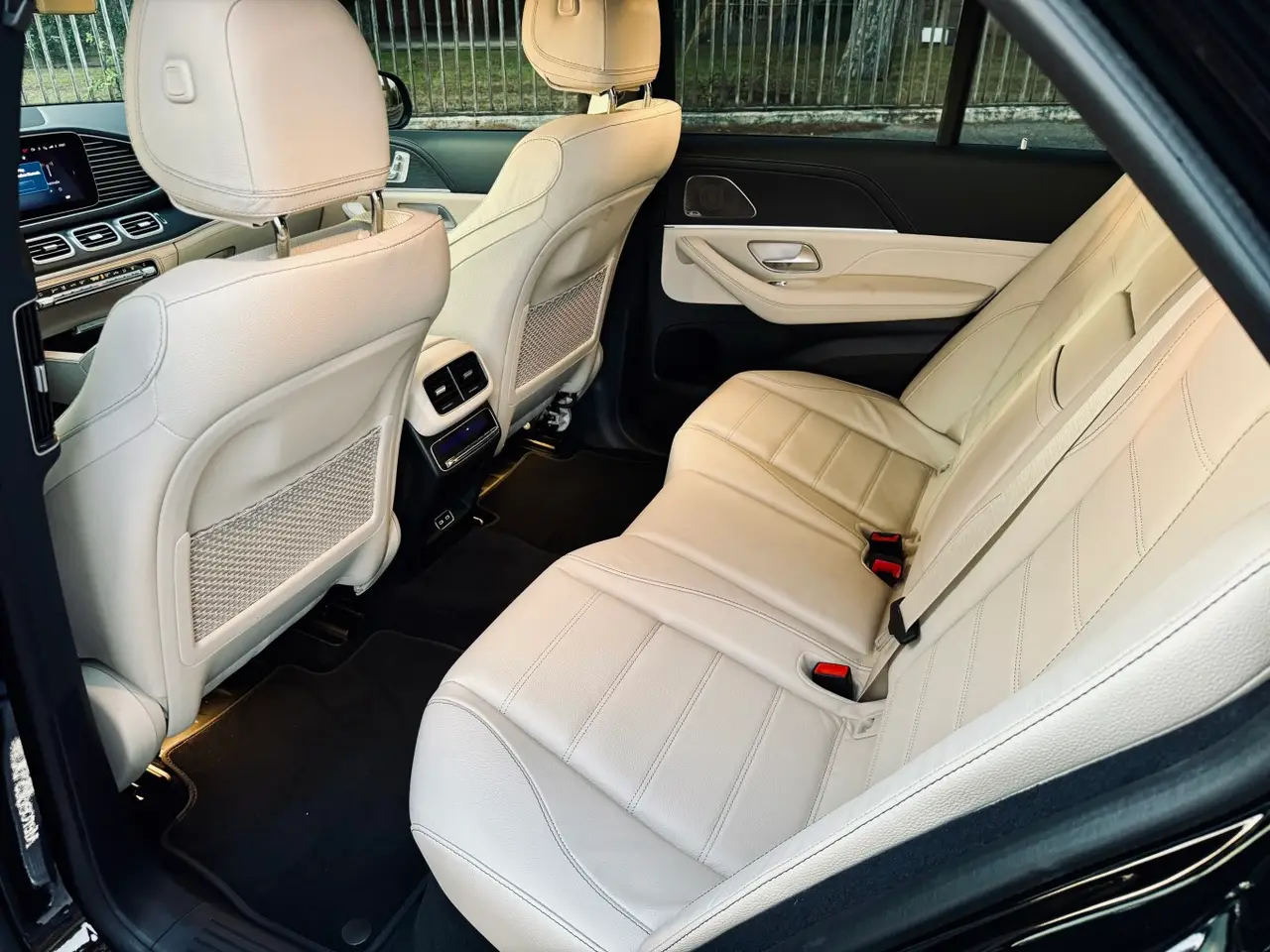Mercedes Benz GLS Maybach 2022, front view — Ibiza Luxury Car Rental, Ibiza. Command the coast road from Portinatx to Cala d'Hort