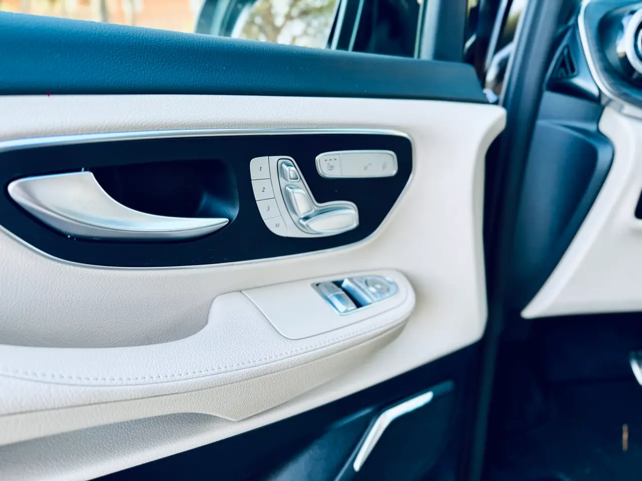 Mercedes Benz V300 4x4 XL VIP (Captain, 7 seat) 2025, front view — Ibiza Luxury Car Rental, Ibiza. Mercedes Benz V300 4x4 XL VIP (Captain, 7 seat) in Ibiza A Mercedes Benz V300 4x4 XL VIP…