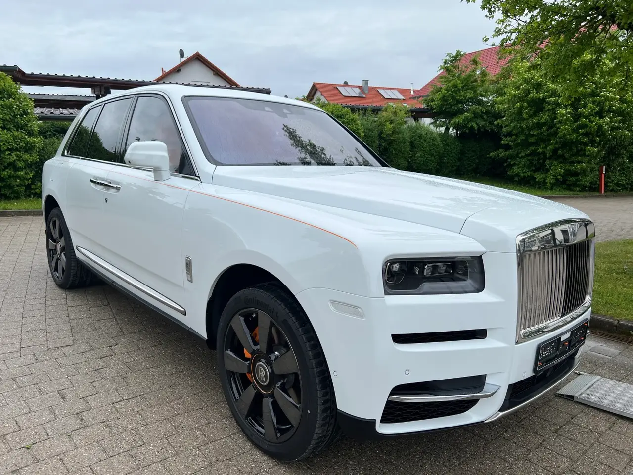 Rolls-Royce Cullinan 2022, interior — Ibiza Luxury Car Rental, Ibiza. Command every cliff road from Cala d'Hort to Portinatx
