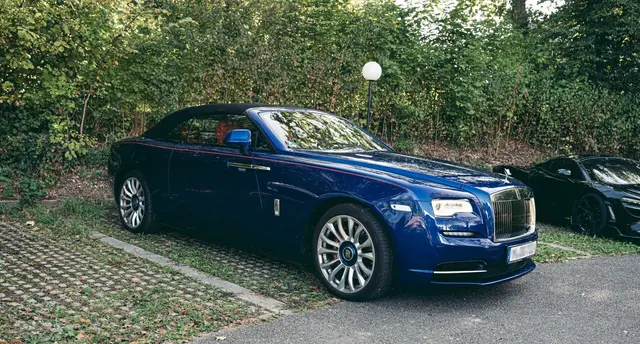 Rolls-Royce Dawn 2022 — Ibiza Luxury Car Rental, Ибица