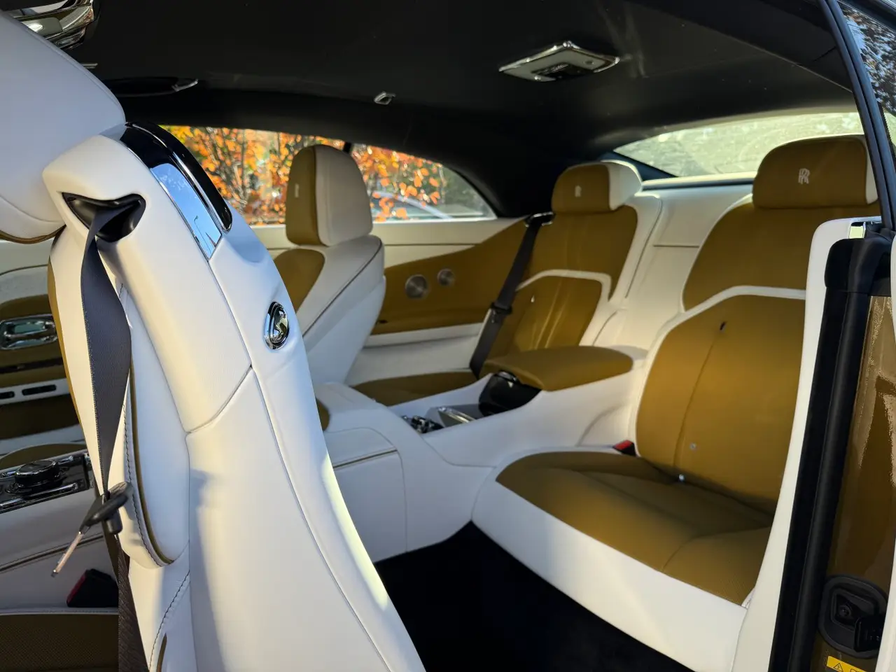 Rolls-Royce Spectre 2024, interior — Ibiza Luxury Car Rental, Ibiza. Silent power on the clifftops above Cala d'Hort