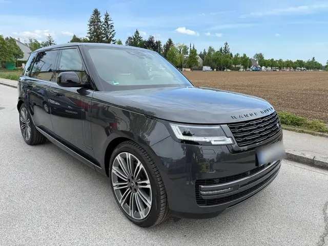 Rover Range Rover Autobiography D350 7s 2025 — Ibiza Luxury Car Rental, Ибица