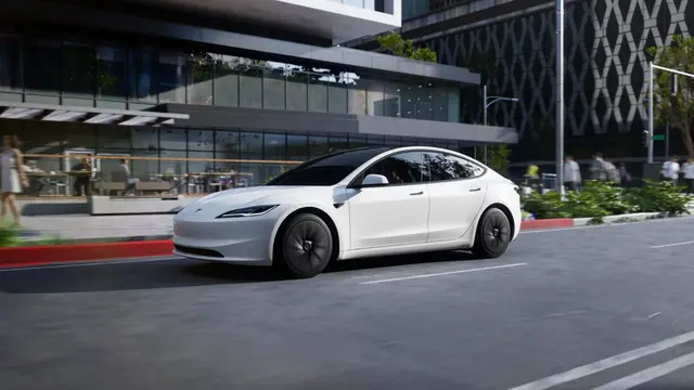 Tesla Model 3 Performance 2026 — Ibiza Luxury Car Rental, Ибица