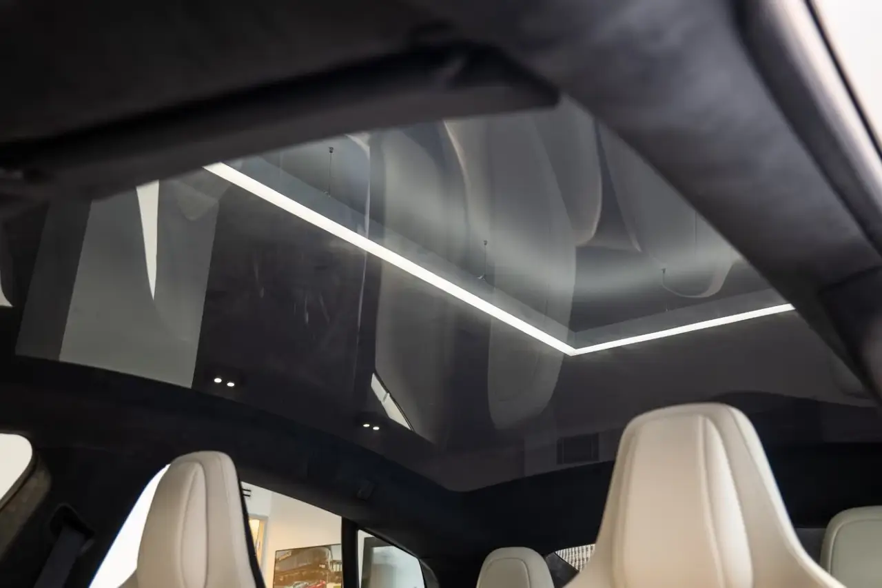 Tesla Model S Plaid 2025, exterior — Ibiza Luxury Car Rental, Ibiza. Tesla Model S Plaid in Ibiza A Tesla Model S Plaid rental in Ibiza pairs 1020 horsepower…